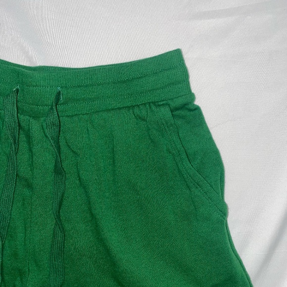 Colsie Women’s Green Fleece Lounge Shorts — Size S - Picture 2 of 4